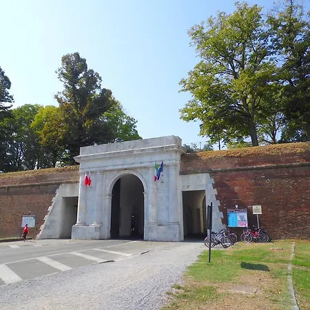Porta Elisa